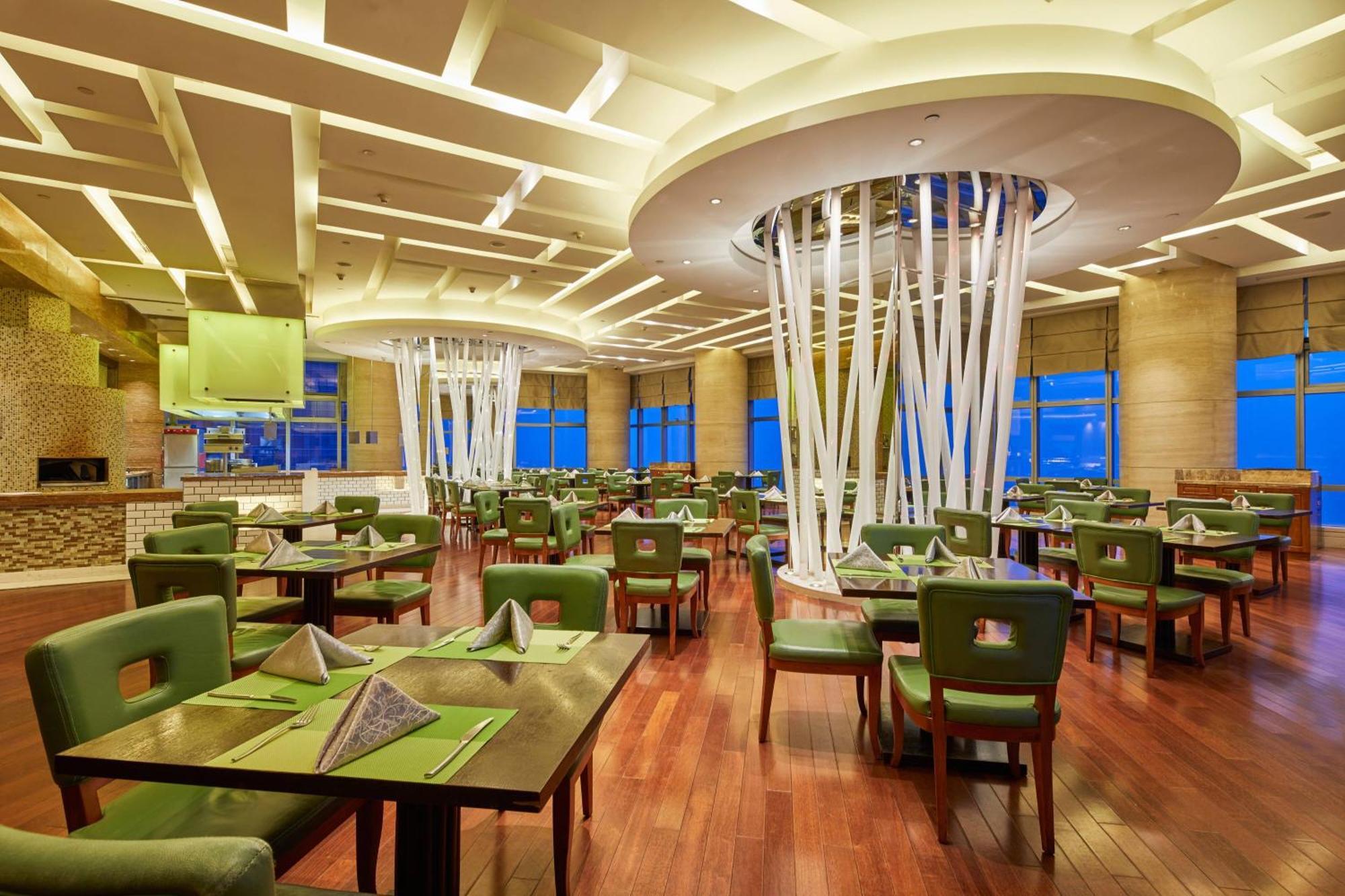 The Westin Nanjing Xuanwu Lake Exterior foto