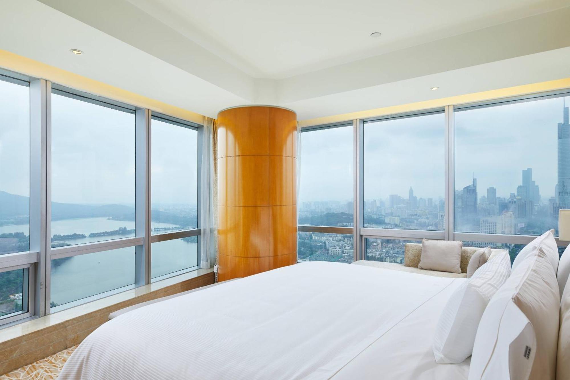 The Westin Nanjing Xuanwu Lake Exterior foto