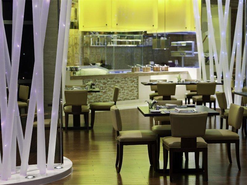 The Westin Nanjing Xuanwu Lake Exterior foto